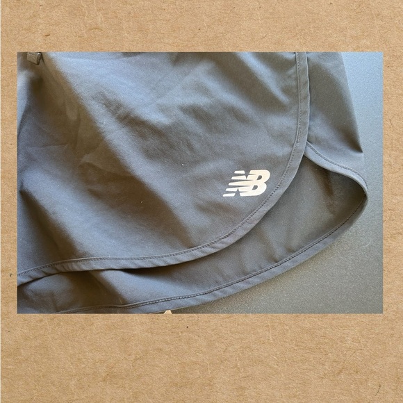 New Balance Women's Accelerate 5 Inch
Short, Dry Fit. - Picture 5 of 5